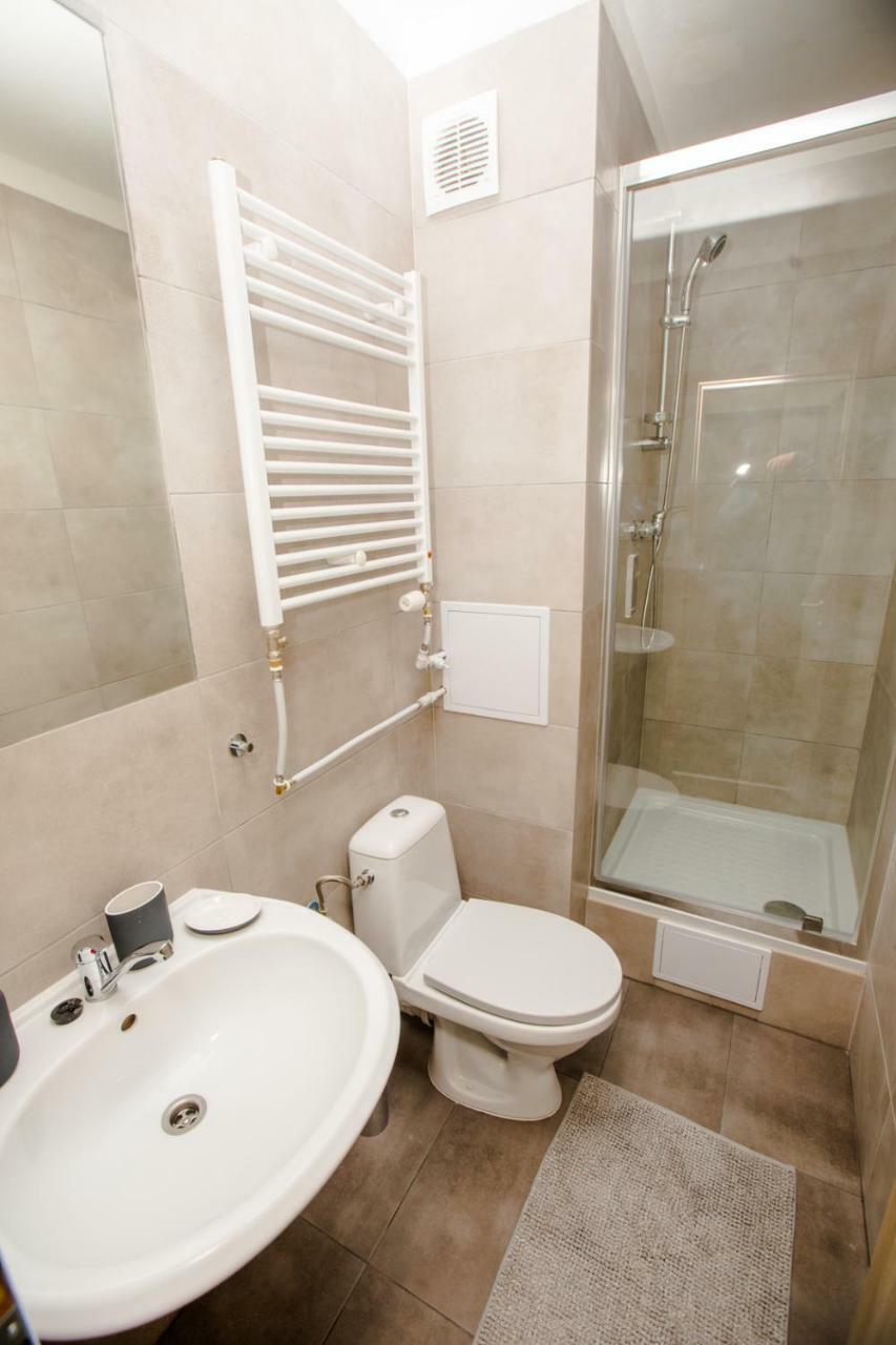 Hotel Blue Apartment Братислава Екстериор снимка