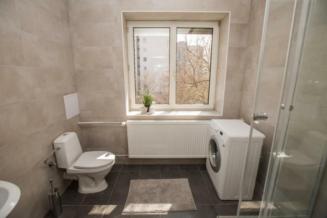 Hotel Blue Apartment Братислава Екстериор снимка